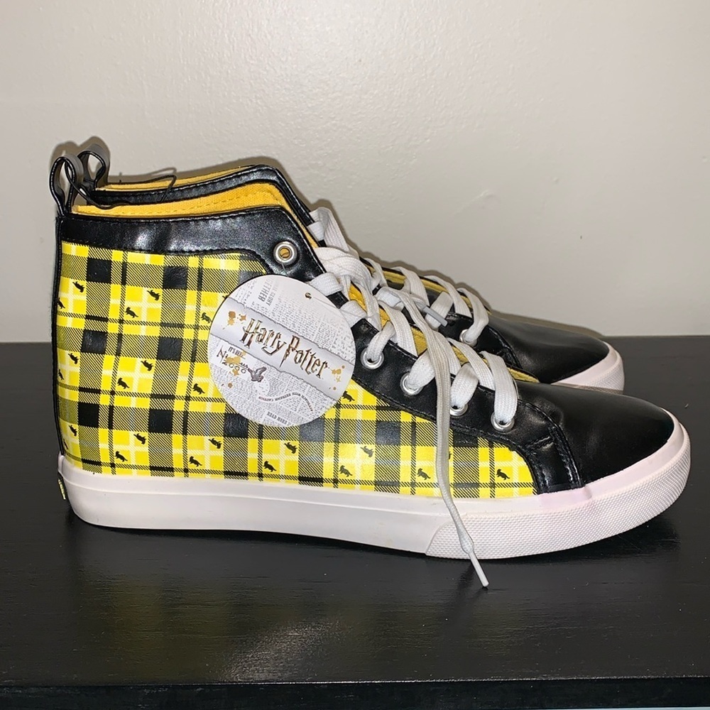 Mens Size 8 Harry Potter High Top‎ Hufflepuff Black Yellow Shoes by Ground Up